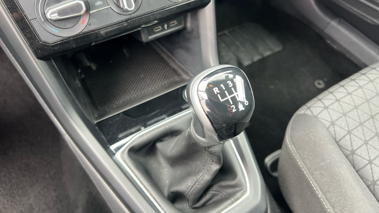 Volkswagen T-Cross 1.0 TSI 110 SE Edition 5dr Petrol Estate